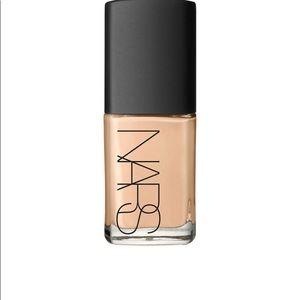 NARS Sheet Glow Foundation. New . Never used